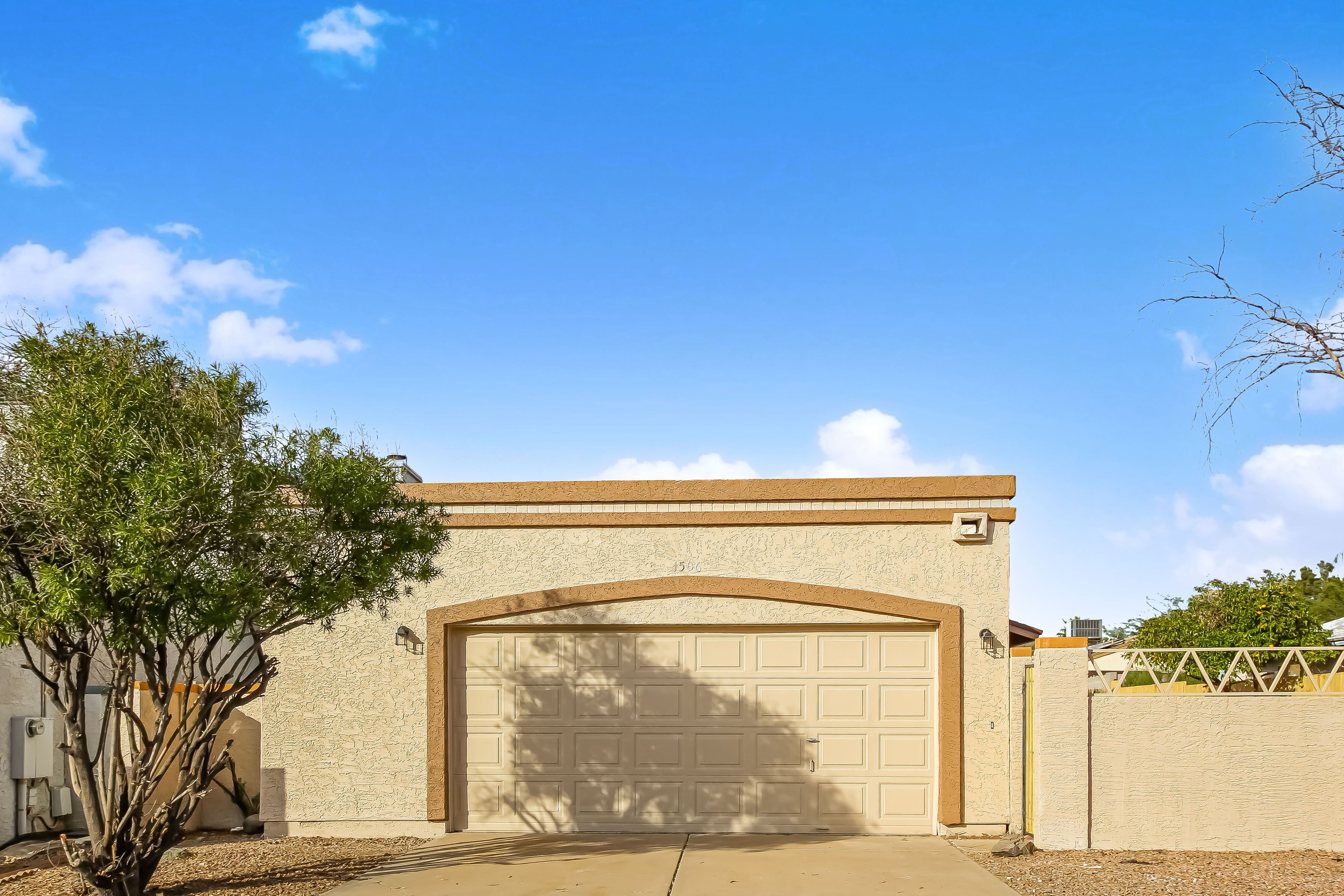 1506 E Wescott Dr Phoenix, AZ 85024